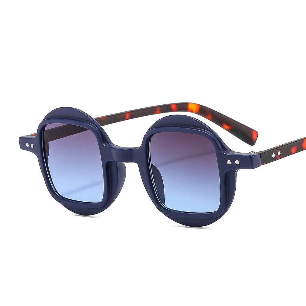 Lunettes de soleil tendance unies - Style personnalité et fashion avec verres colorés